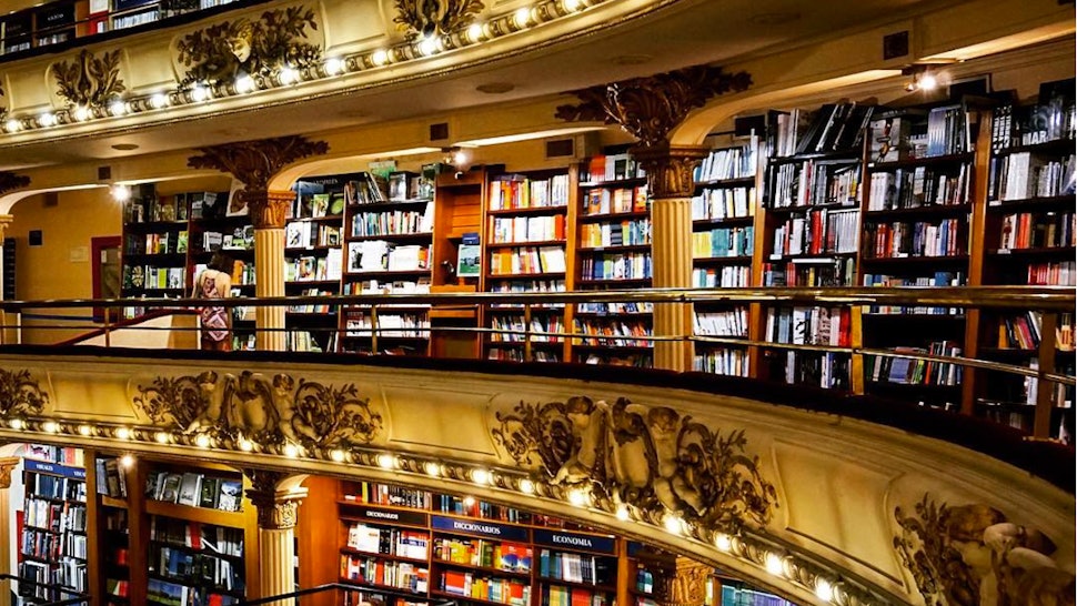 12 Of The Biggest Bookshops In The World For When You Want To Lose