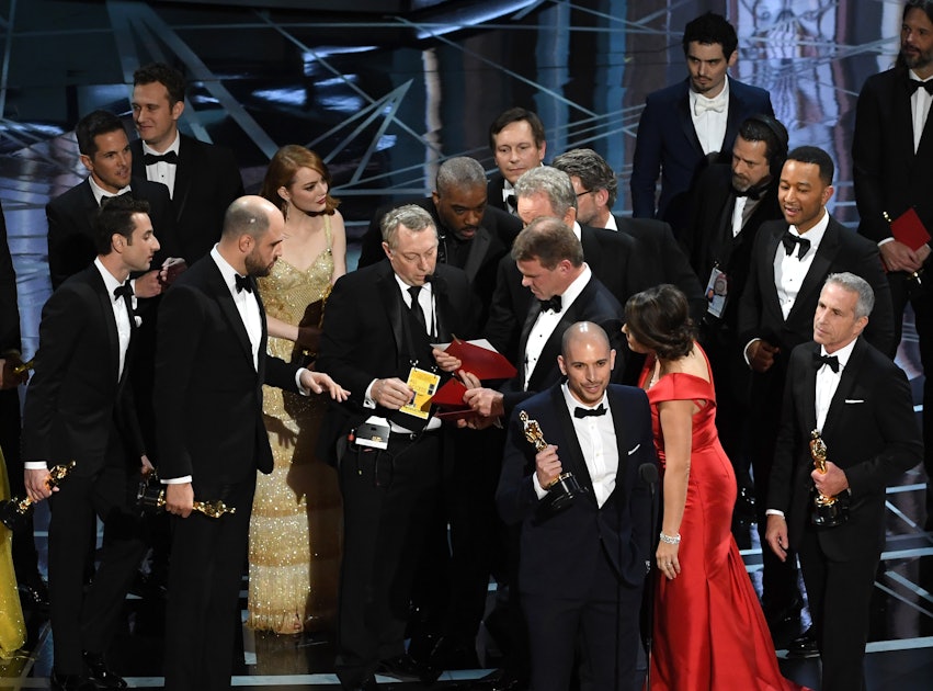 The Audience Reaction To The Oscars Best Picture Mix-Up Is ...