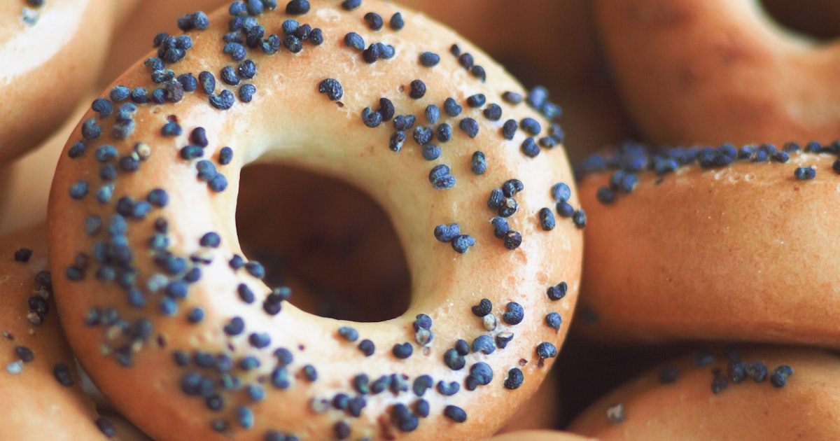 Bagel Day Memes That Prove There S Nothing This Delicious Food Can T Fix