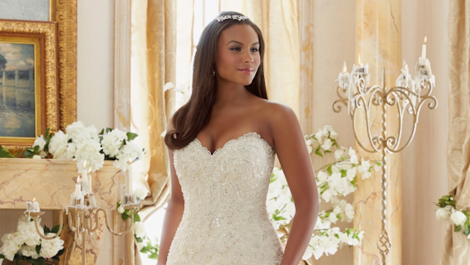 11 Plus Size Wedding Dresses That Are All Unique Absolutely Gorgeous