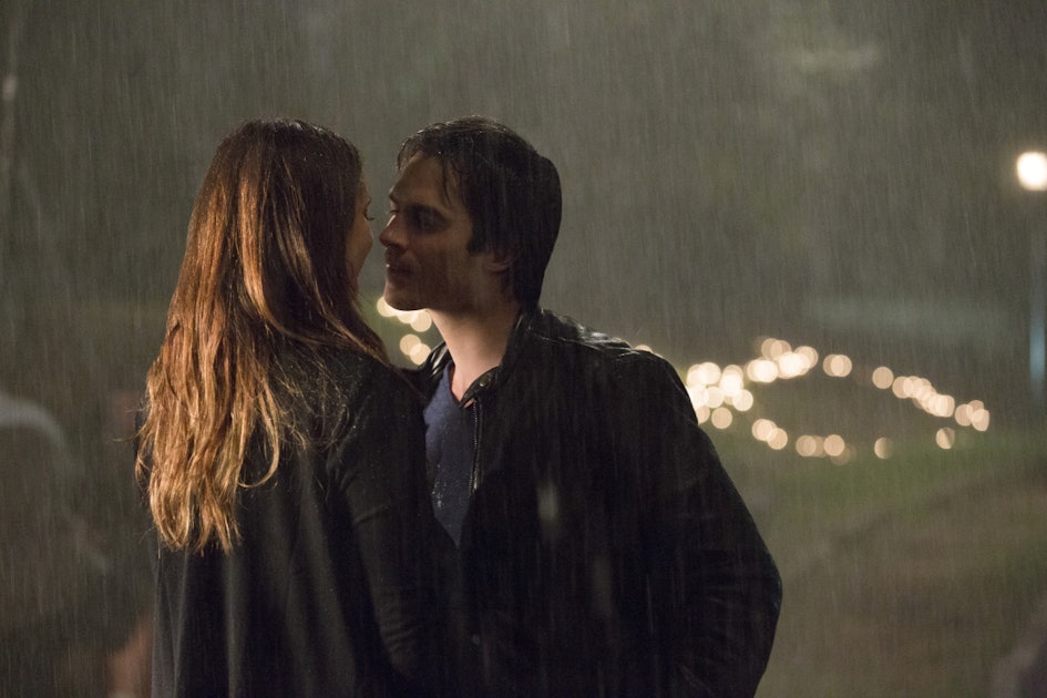 Will Damon & Elena Be Together At The End Of 'Vampire Diaries'? Fans ...