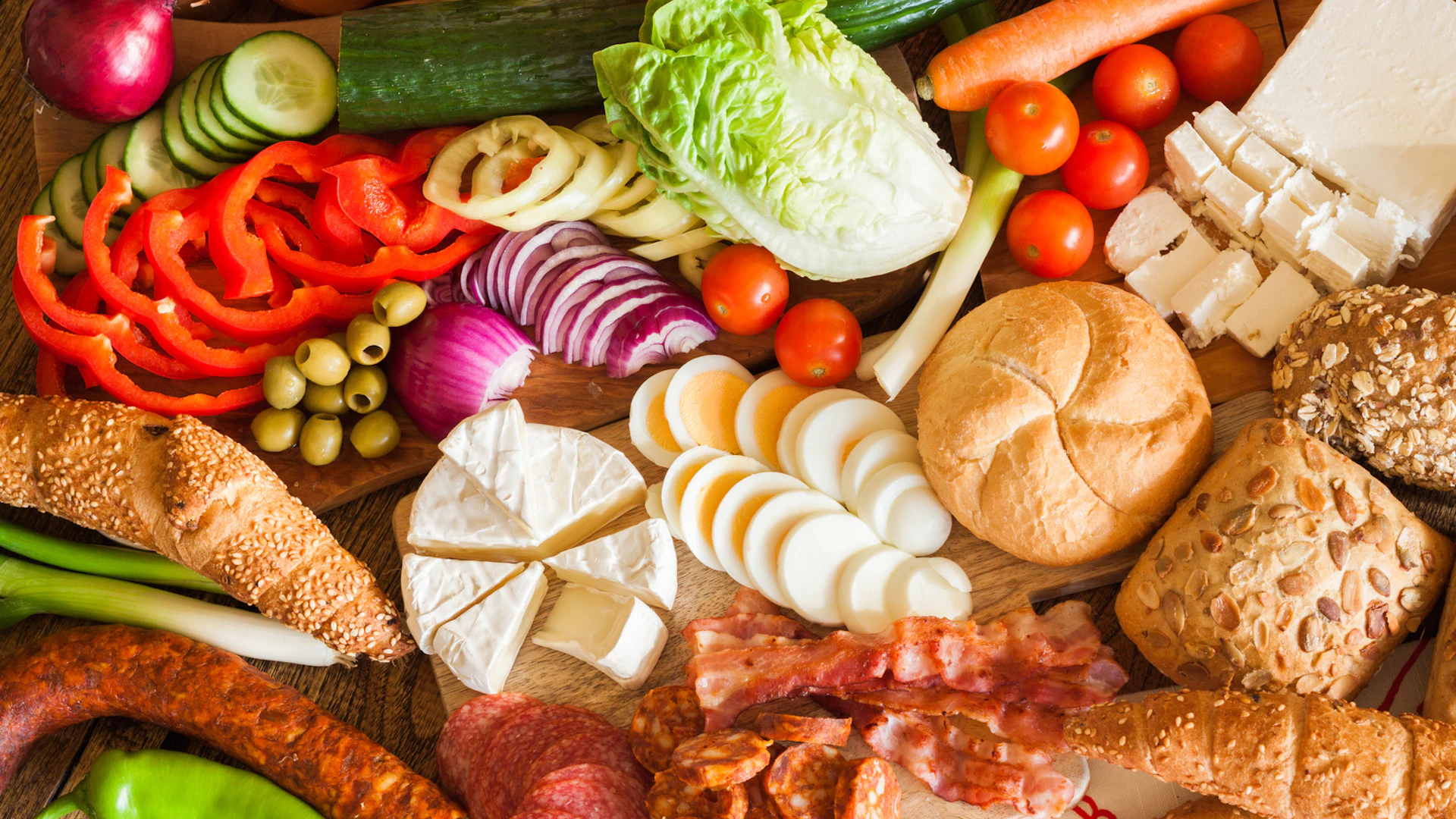 Over Using Food 6 Surprisingly Bad Things That Happen When You Overeat Two Days In A Row