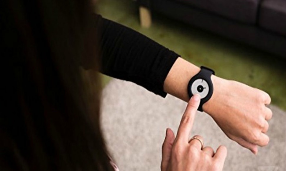 10 cheap fitbit alternatives for tracking your fitness on a budget