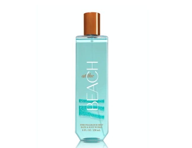 10 Beachy Scents To Try If You Can T Wait For A Summer Vacation 10 Beachy Scents To Try If You Can T