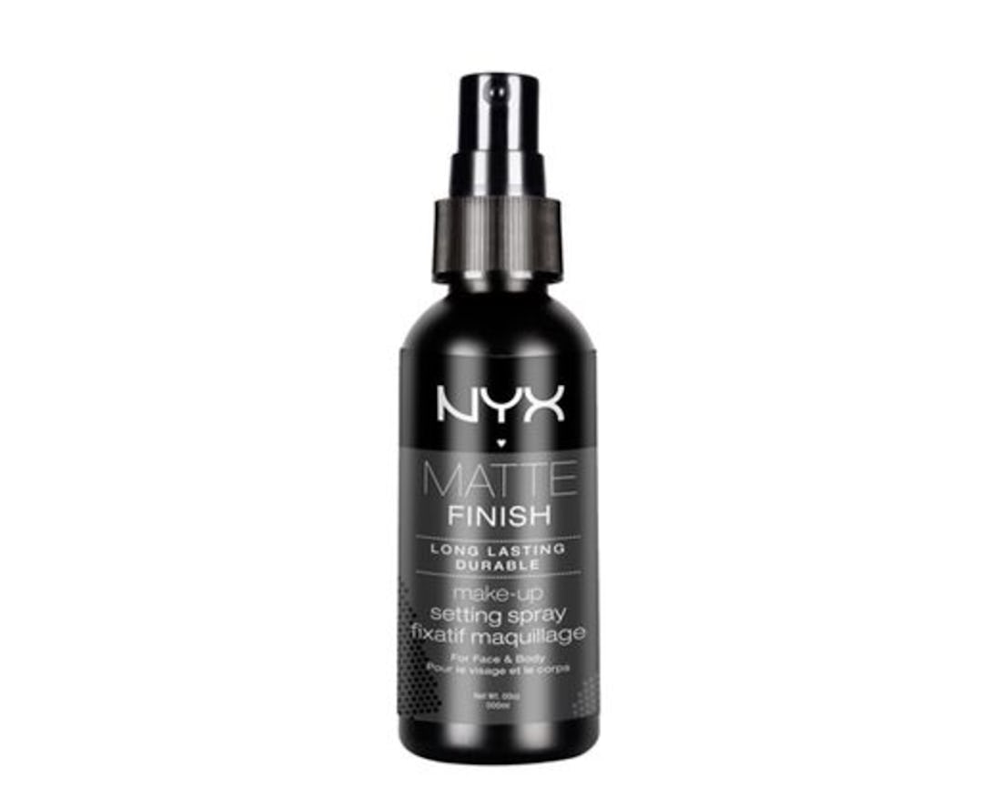 The Best Makeup Setting Spray For Every Skin Type The Best Makeup Setting Spray For Every Skin Type