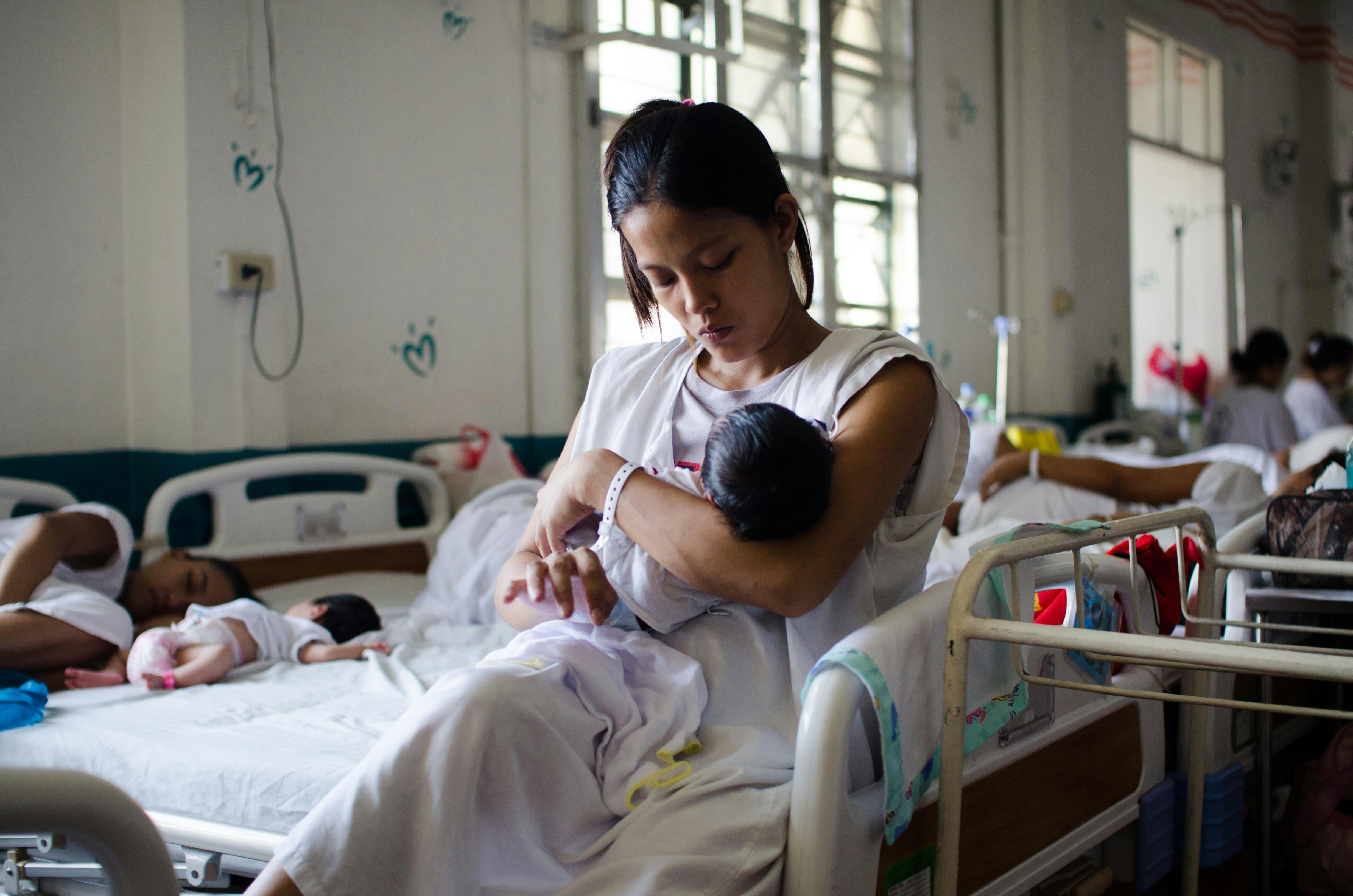 How Much Is Maternity Care Without Insurance? The Numbers Can Vary