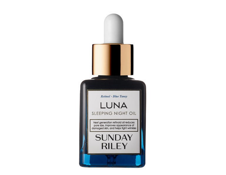 5 Reasons To Add Grapeseed Oil To Your SkinCare Routine, Plus Products