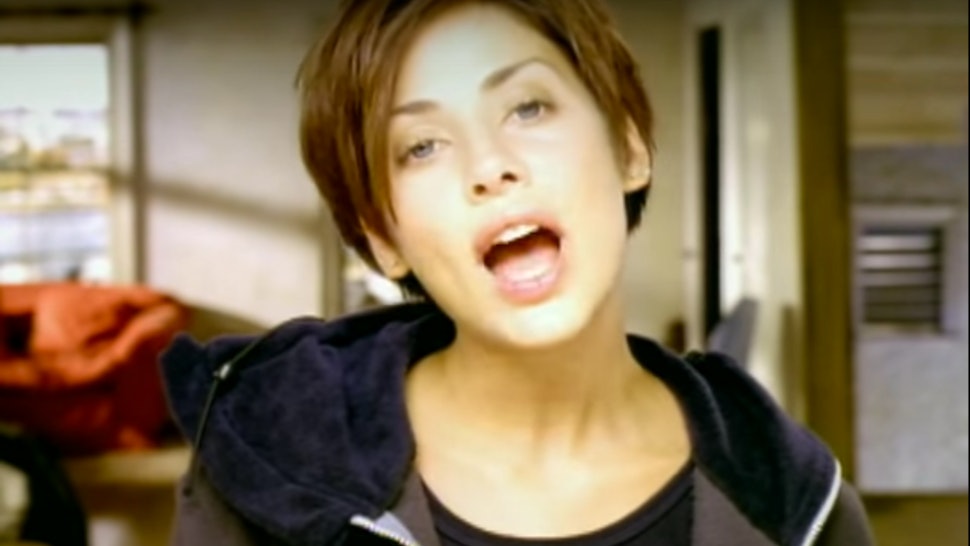 17 90s Pop Stars That You Almost Forgot About No Matter How