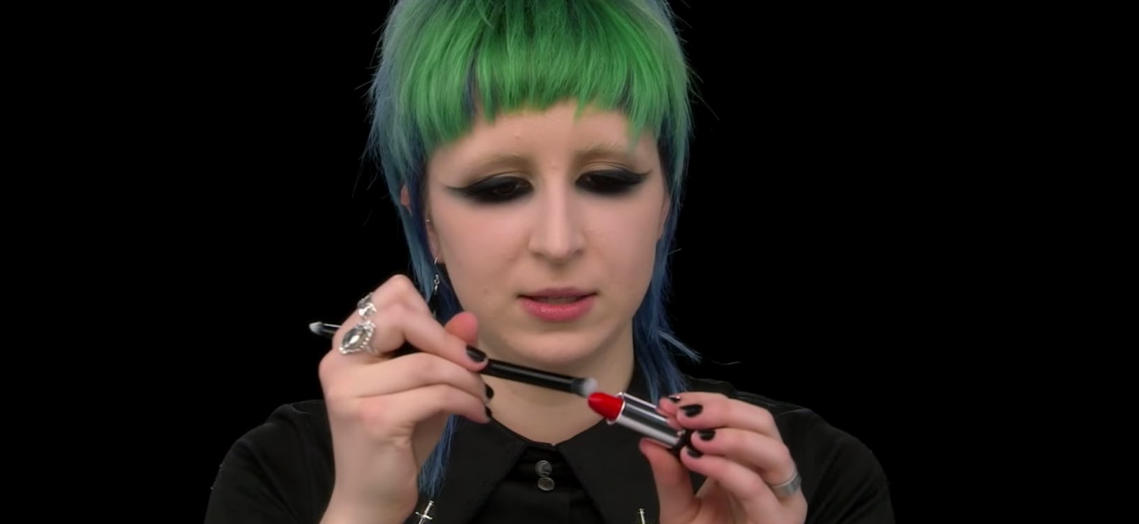 The Kat Von D Blurred x Glossy Lip Look Is Easier To Get Than You Think —  VIDEO