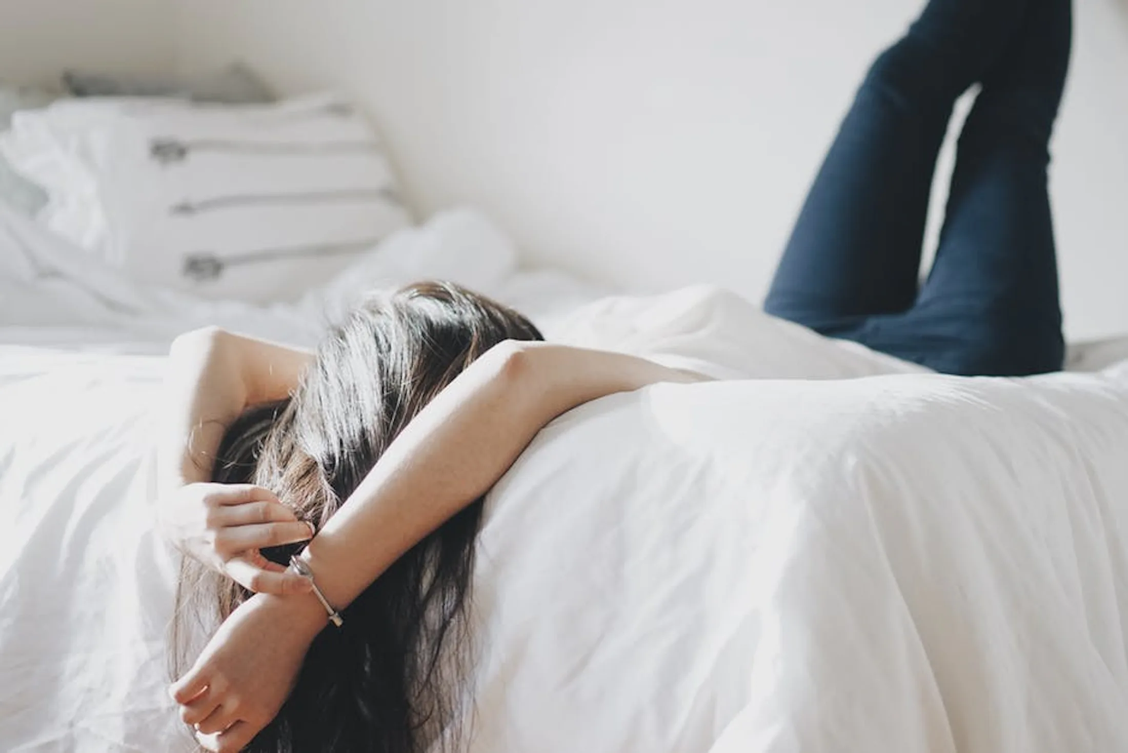 11 Signs Sex Is More Painful Than It Should Be & You Should See A Doctor