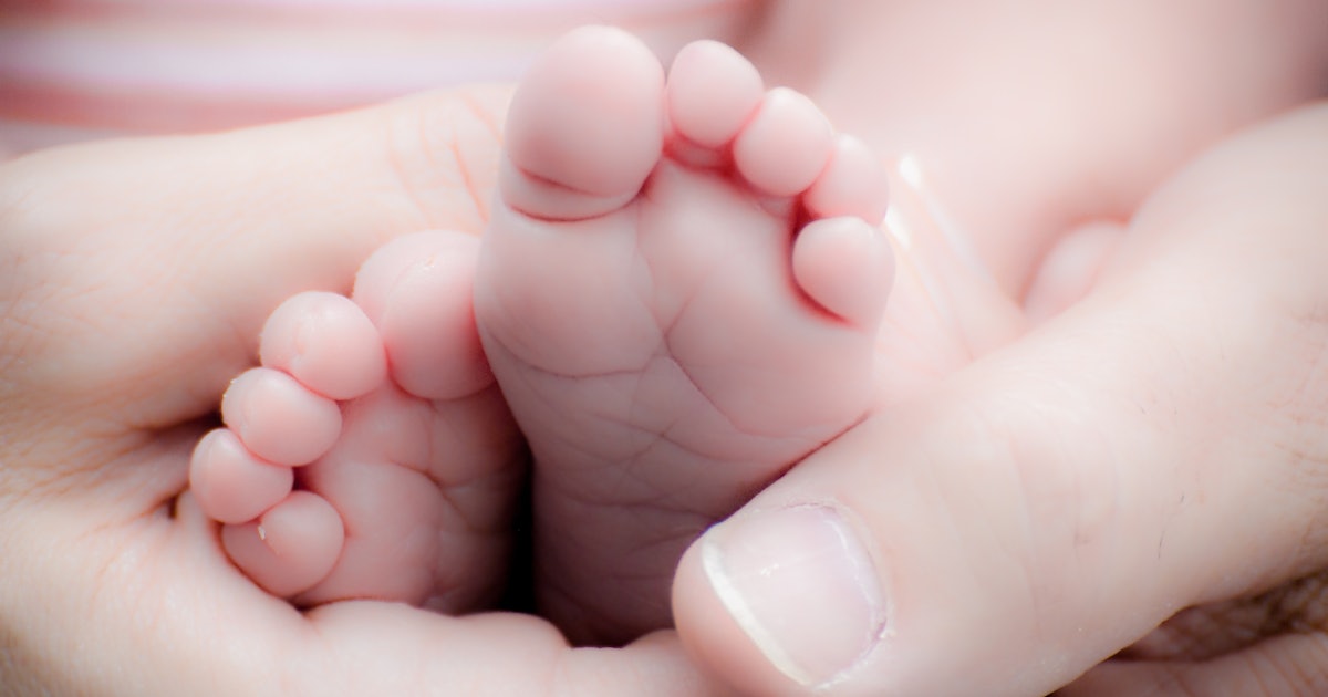 Is Paint Safe To Use On Baby S Feet The Rules For Crafting With