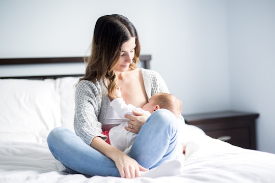Does Vaginal Discharge Look Different When You're Breastfeeding? Here's What To Expect