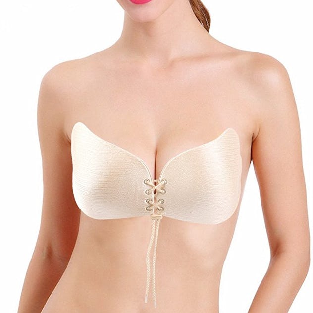 The 12 Best Bras For D Cups That Are Comfortable And Cute