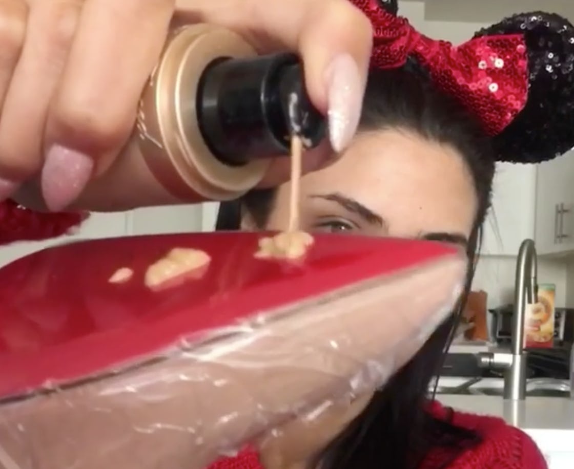 A Vlogger Used A Christian Louboutin Shoe As A Beautyblender & The Results  Speak For Themselves