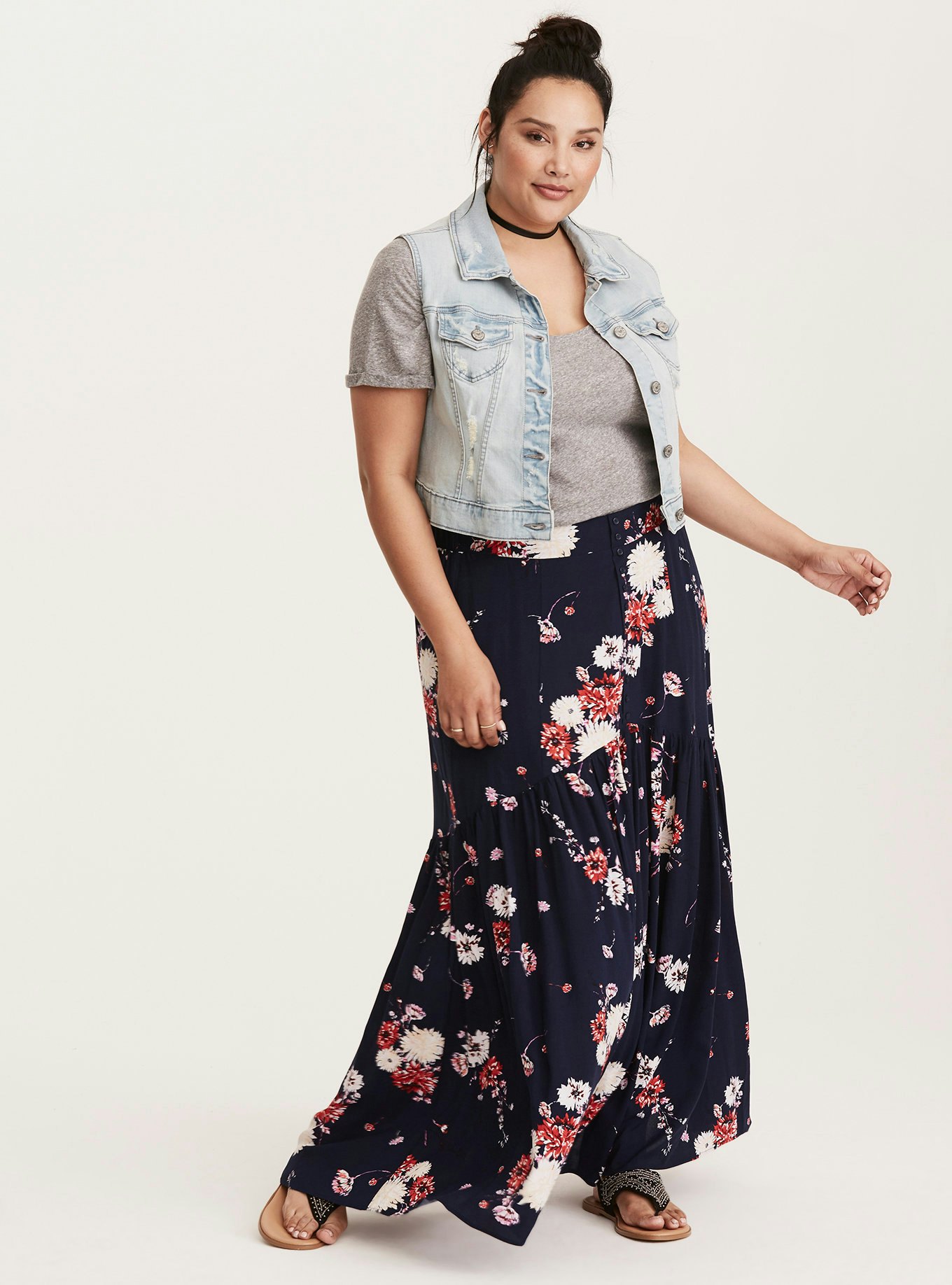 flattering skirts for plus size