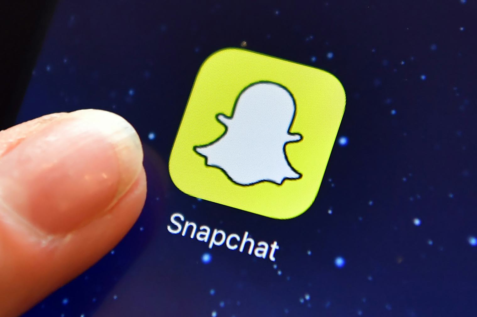 How Does Snapchat's Search Stories Function Work? The New Feature Is