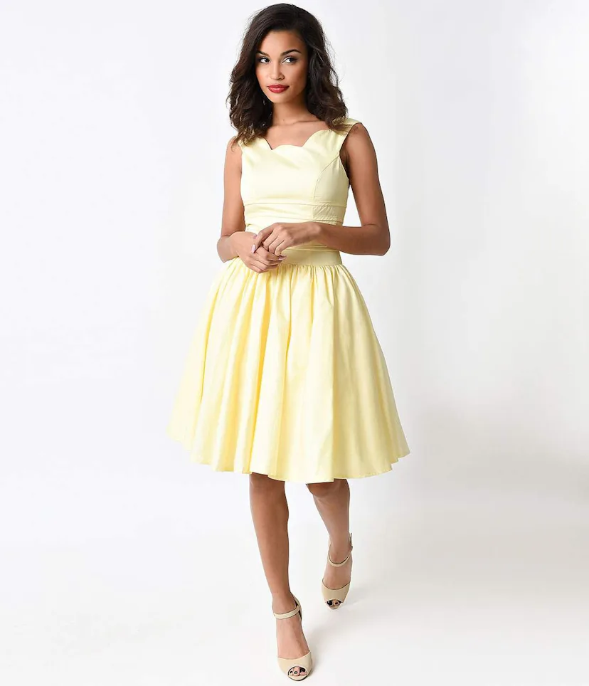 17 Pastel Bridesmaid Dresses You Can Get Just In Time For A Dreamy Summer Wedding 17 Pastel Bridesmaid Dresses You Can Get Just In Time For A Dreamy Summer Wedding