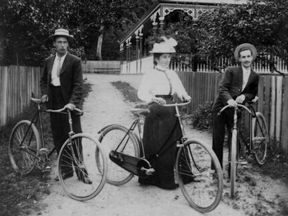 la femme à bicyclette 1893 morténaque