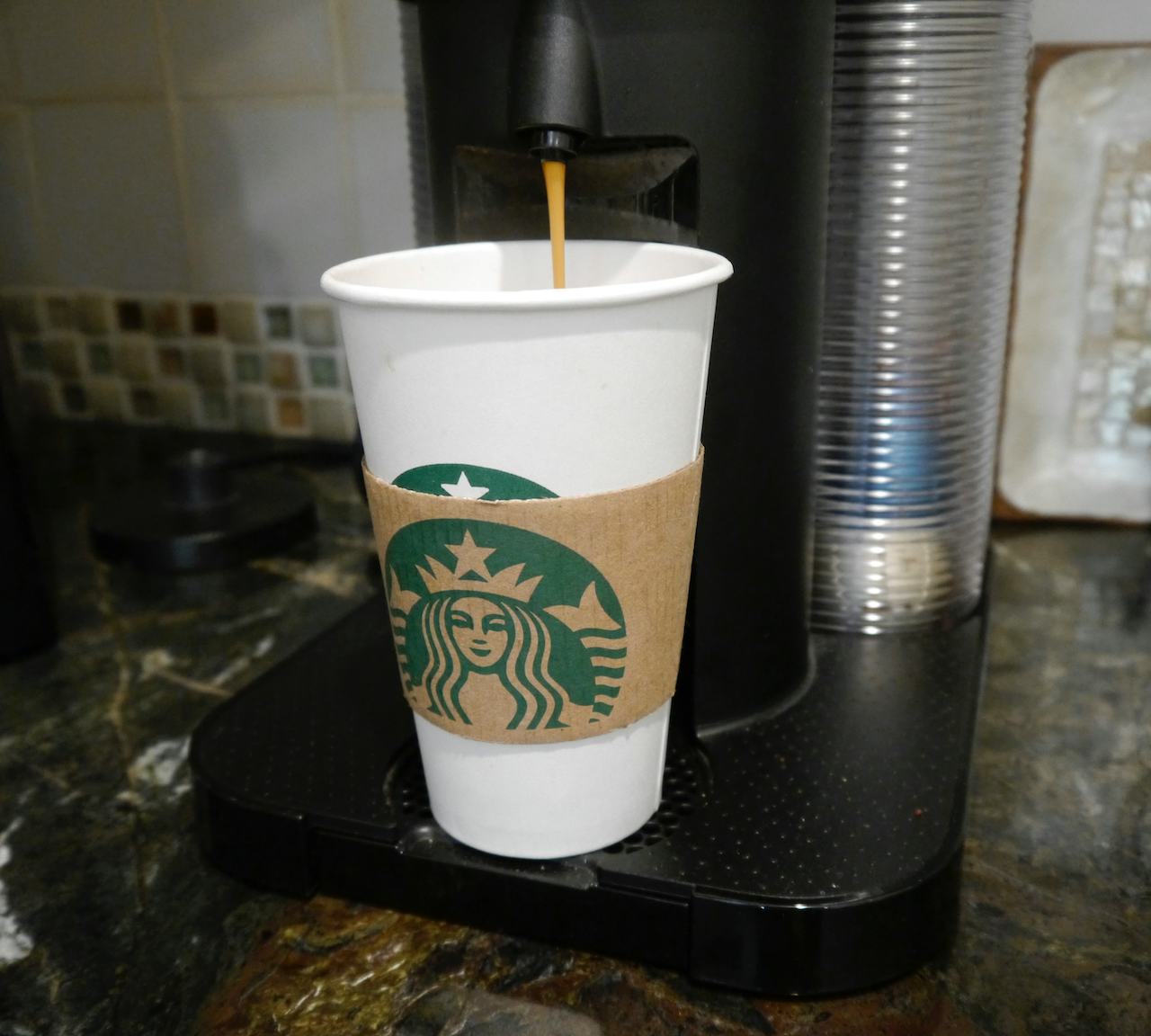 The Drink Starbucks Should Sell To Boost Breastfeeding Moms' Milk Supply