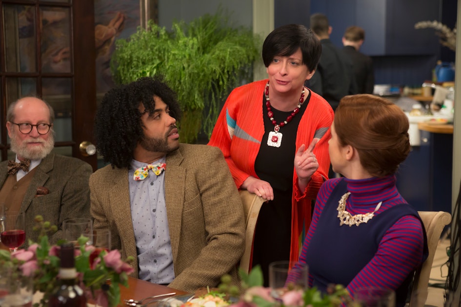 Do Kimmy & Perry Get Together On 'Kimmy Schmidt' Season 3? The ...