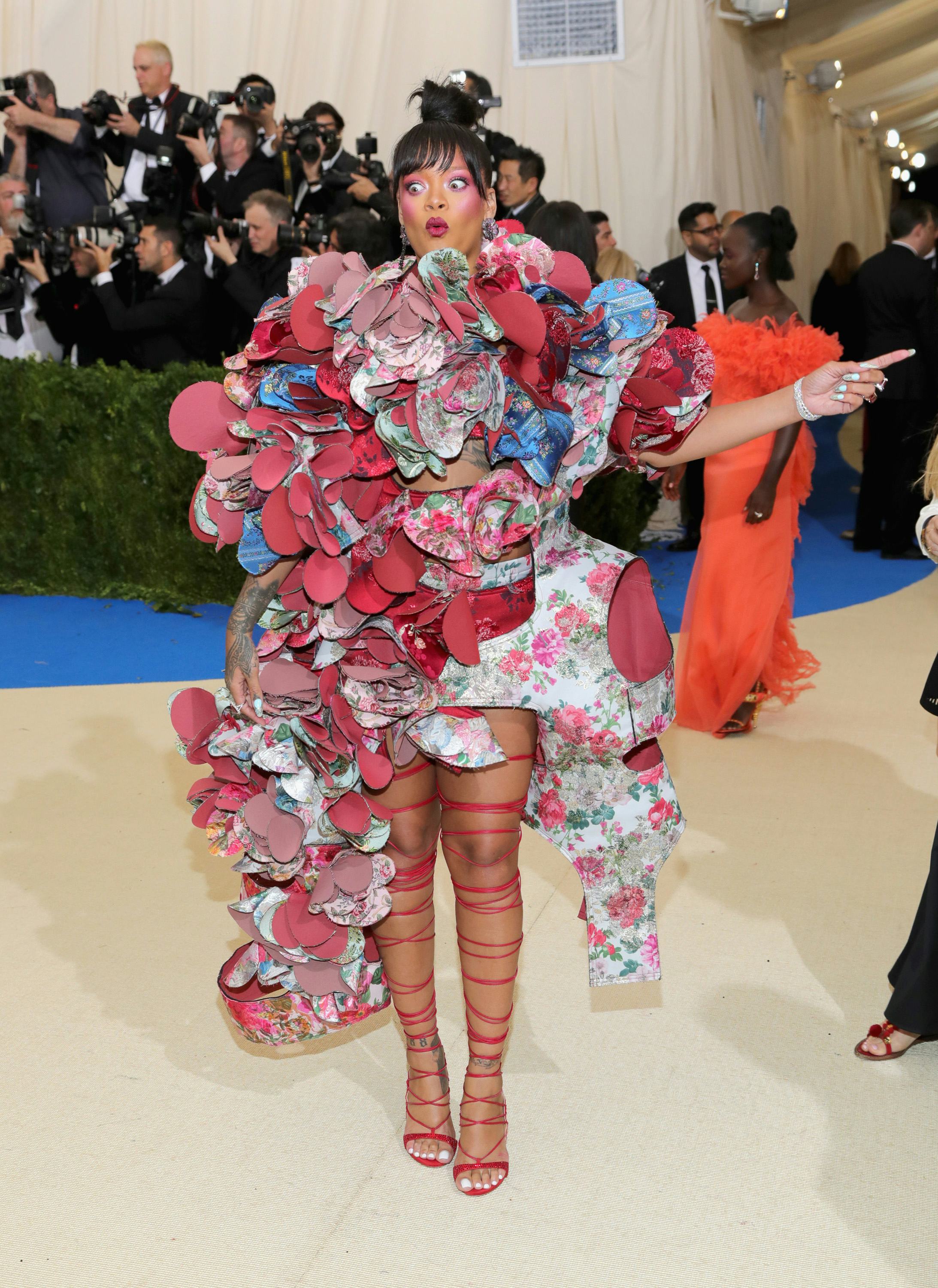 Rihanna S Met Gala 2017 Outfit Is Flawlessly On Theme Photos