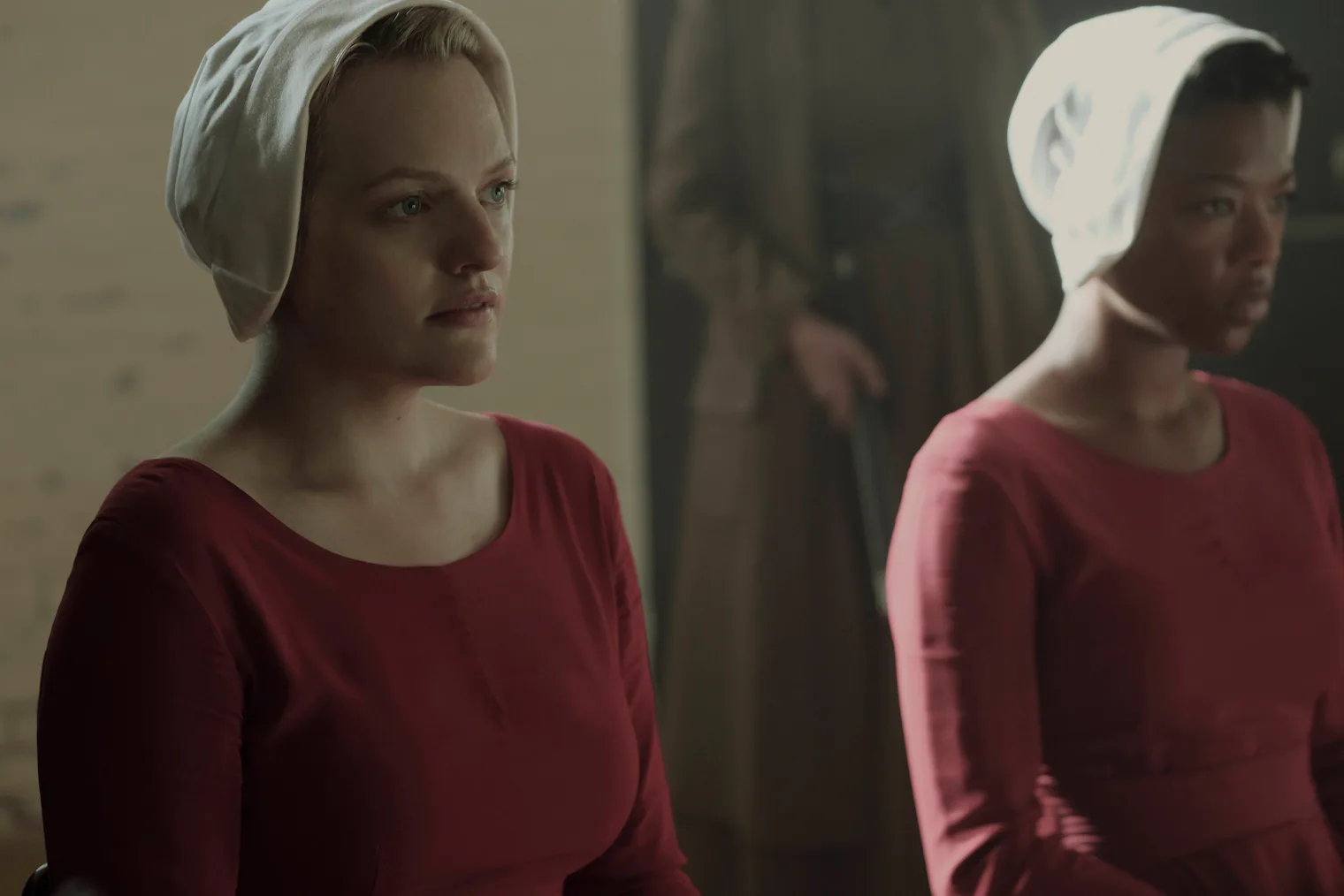 Does Moira Die In Handmaid's Tale