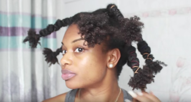 7 Heat-Free Ways To Stretch Natural Hair & Defeat 