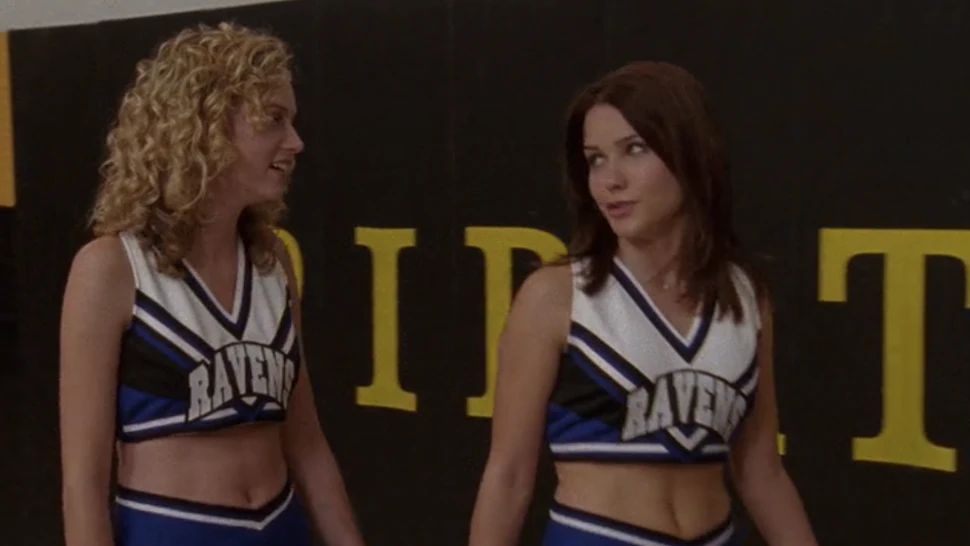 Sophia Bush Hilarie Burton S Twitter Friendship Will Give One