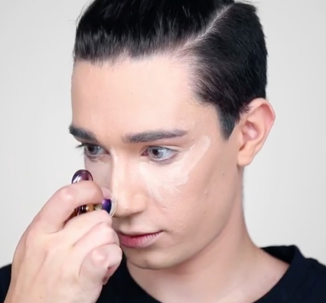 James Charles' Fidget Spinner Contour Tutorial Takes The Craze To A