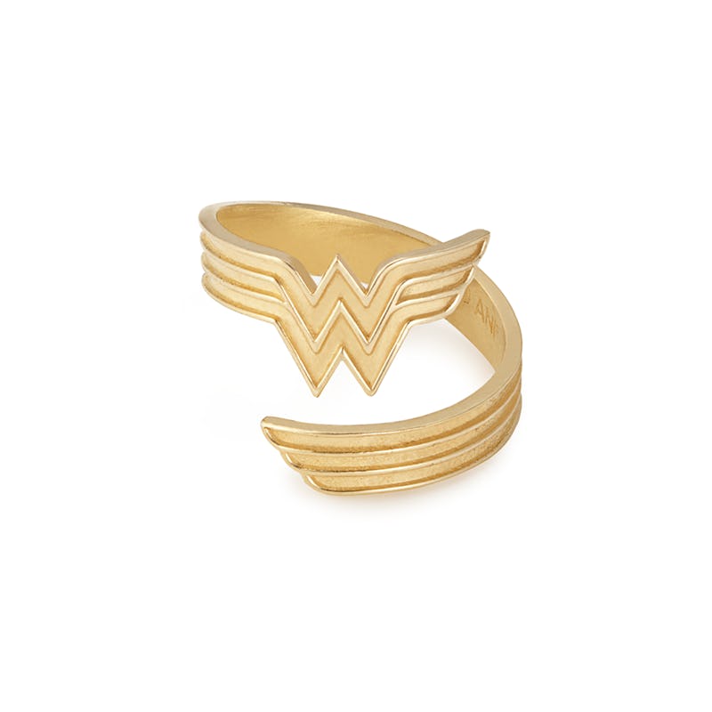 Wonder woman ring 2025 alex and ani