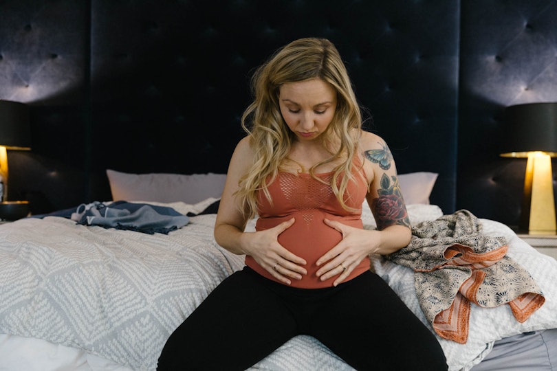 15 Things A Pregnant Woman Really Means When She Says Shes “uncomfortable”