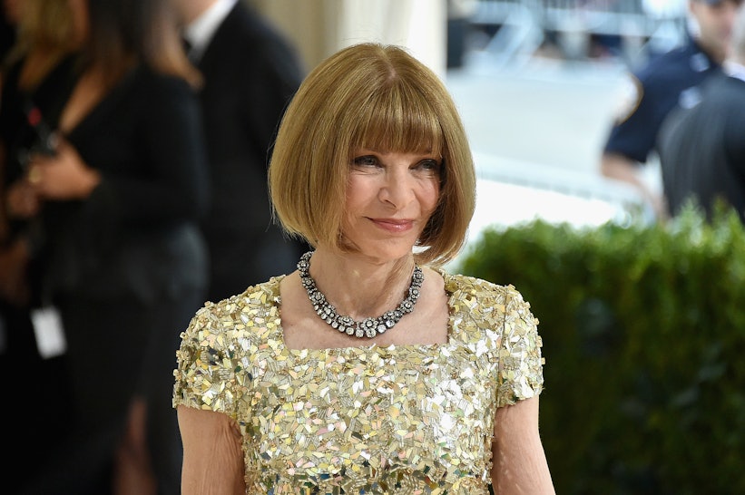 Anna Wintour Made A Dame By The Queen Of England, Because She's Fashion ...