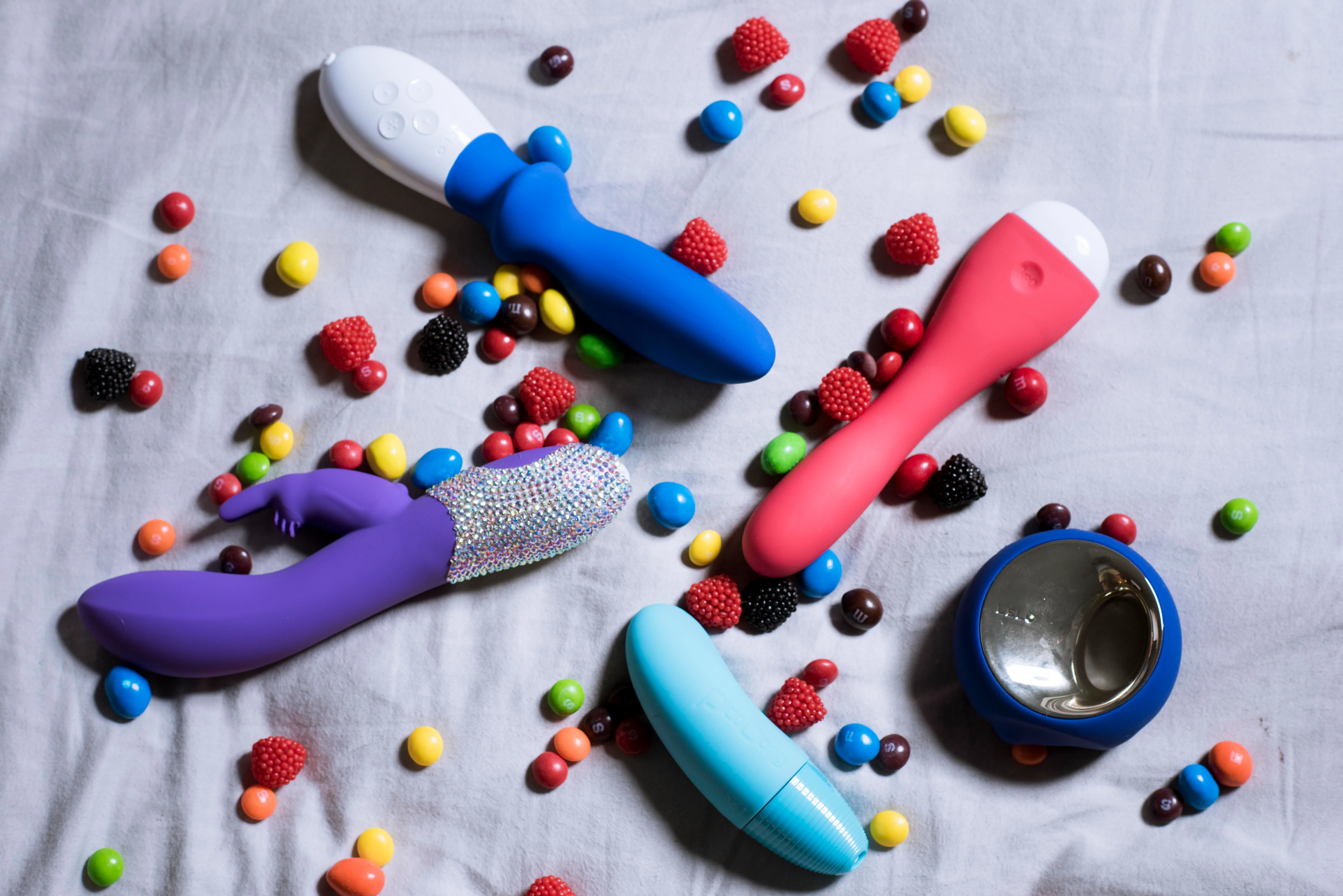 How To Get Your Sex Toys Through Airport Security Smoothly, Because You  Deserve A Fun Vacation