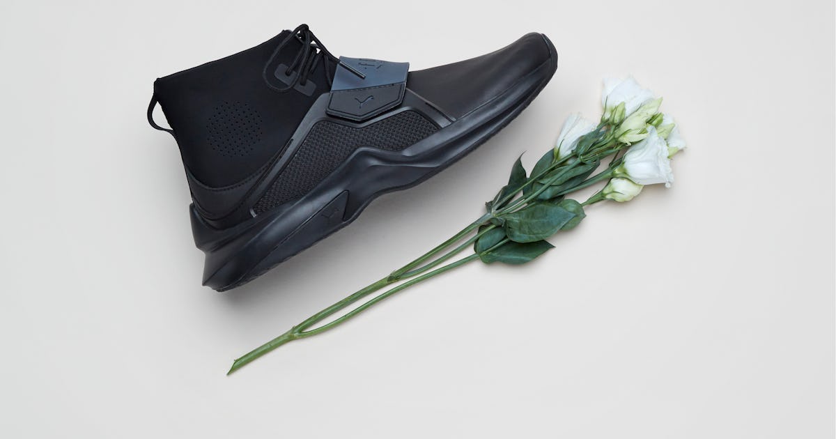 New Rihanna X Puma Fenty Black White Trainers Are Coming Here S All The Intel Photos New Rihanna X Puma Fenty Black White Trainers Are Coming Here S All The Intel Photos