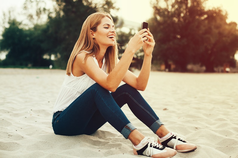 top dating apps where woman messeges man