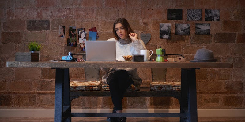 The Office 15 7 Ways To Avoid Gaining Weight At Your Desk Job