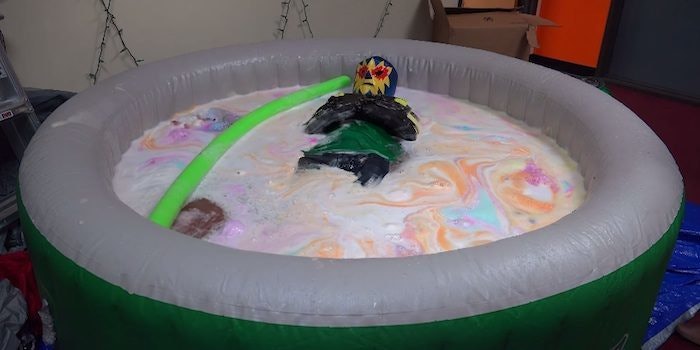 bath bomb in pool