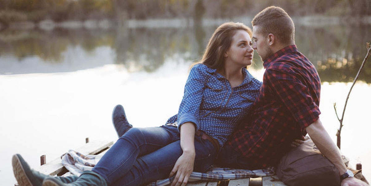 35 Signs Youre A Lucky Guy Dating A Mature Uncomplicated Girl