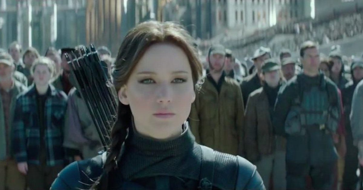 Голодные игры в исполнение двух лесбиянок Голодные игры в исполнение двух лесбиянок