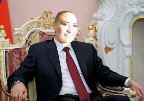 The Internet Made A Crazy Story About Demi Lovato's 'Twin' Named Poot