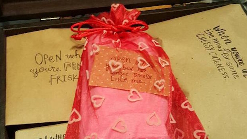 Woman Has Perfect Way To Keep A Long Distance Relationship Going