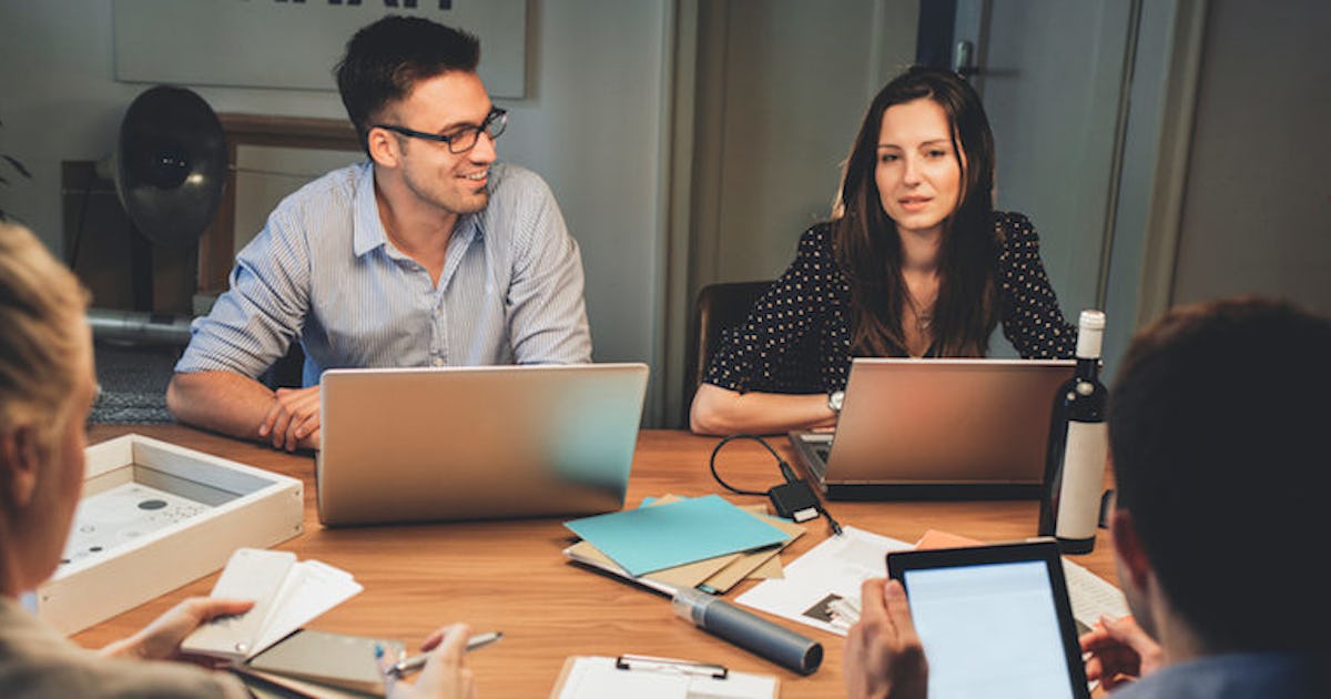 How To Survive The Office After Ending A Fling With Your CoWorker