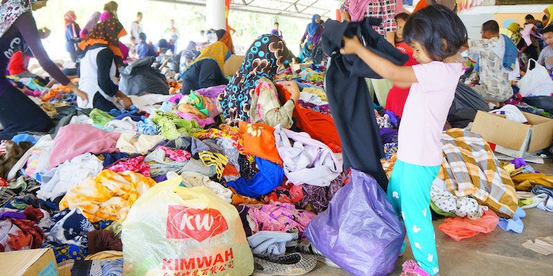 7 Ways To Make Sure Your Clothing Donations Actually Go To People In Need