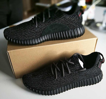 Here's How To Spot A Fake-Ass Pair Of Yeezy Boost 350 Sneakers
