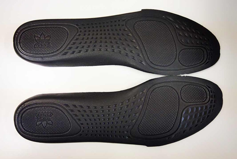 Adidas yeezy outlet pirate black insole