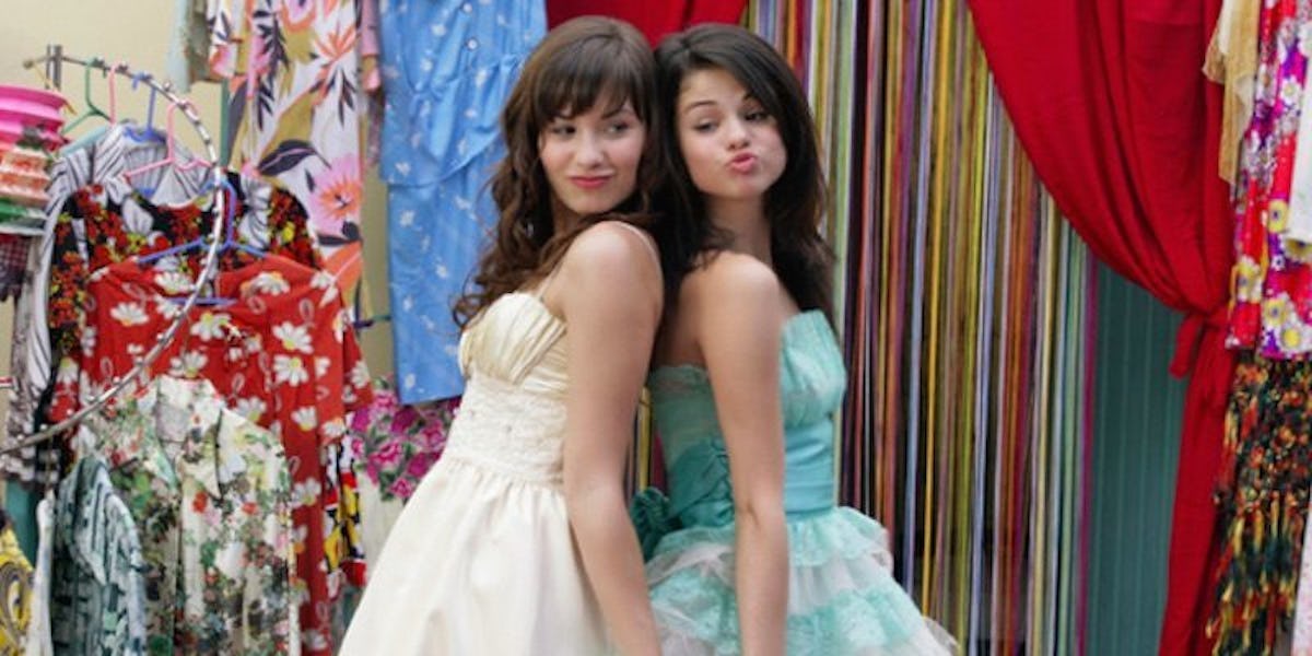 A Brief History Of Selena Gomez And Demi Lovato S Complicated Friendship