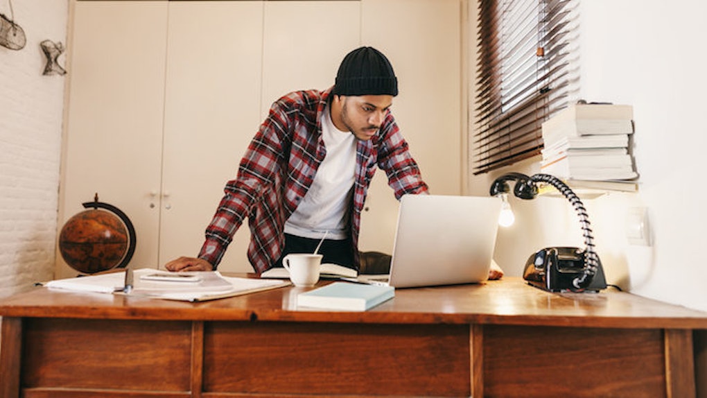 Both Sitting And Standing All Day At Work Are Bad For You So Do