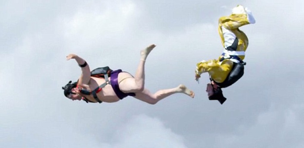 You Wont Be Able To Unsee This Sumo Wrestler Skydiving Basically Naked