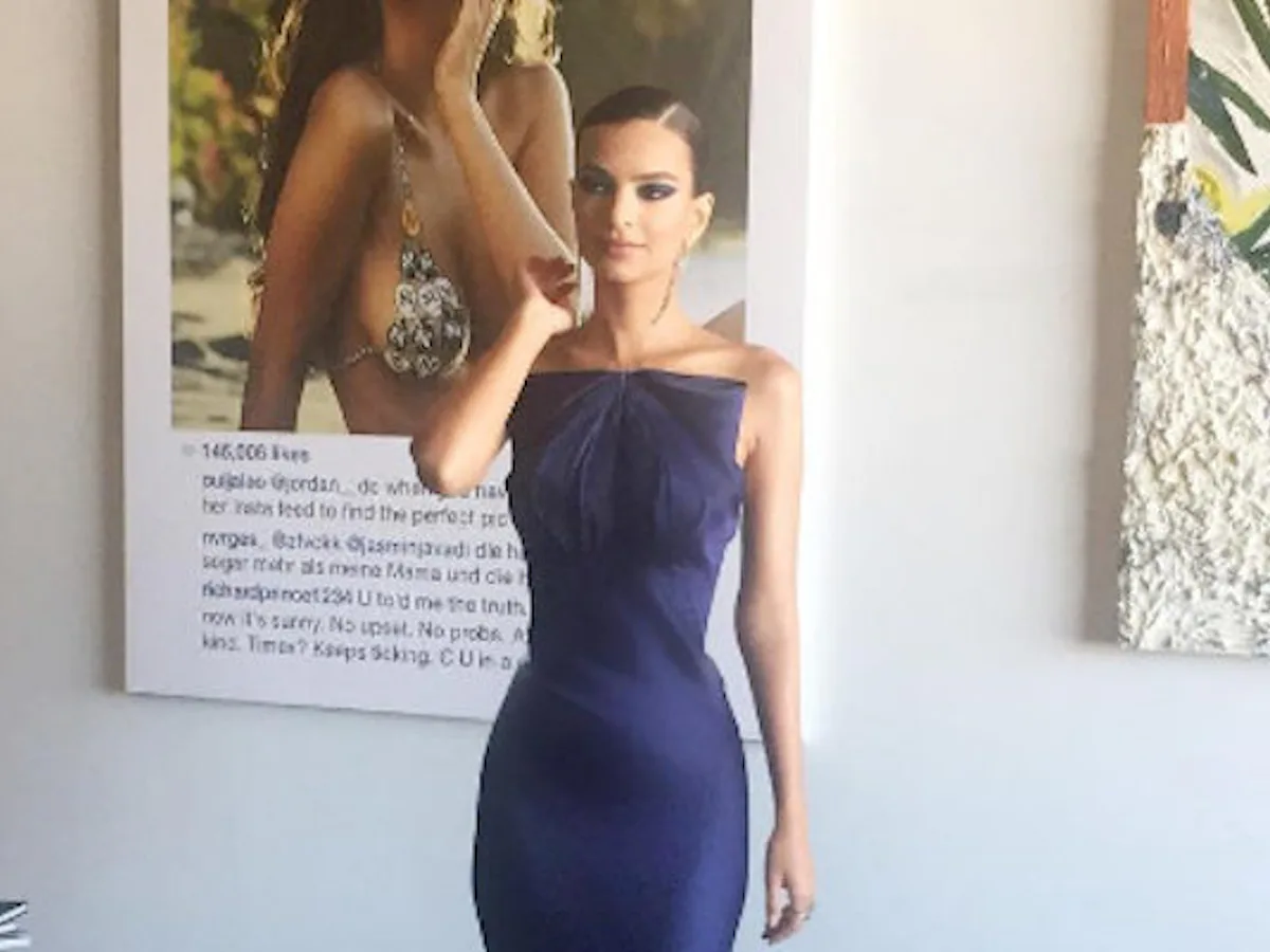 Emily Ratajkowski Has A Huge Copy Of Her Own Instagram On Her Wall, Just FYI Emily Ratajkowski Has A Huge Copy Of Her Own Instagram On Her Wall, Just FYI