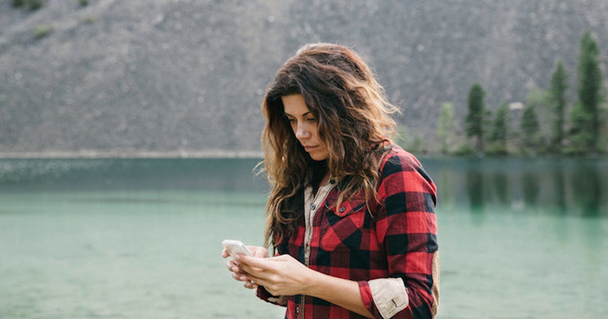 You Officially Have 2 Options Of Reaction If You Get Ghosted